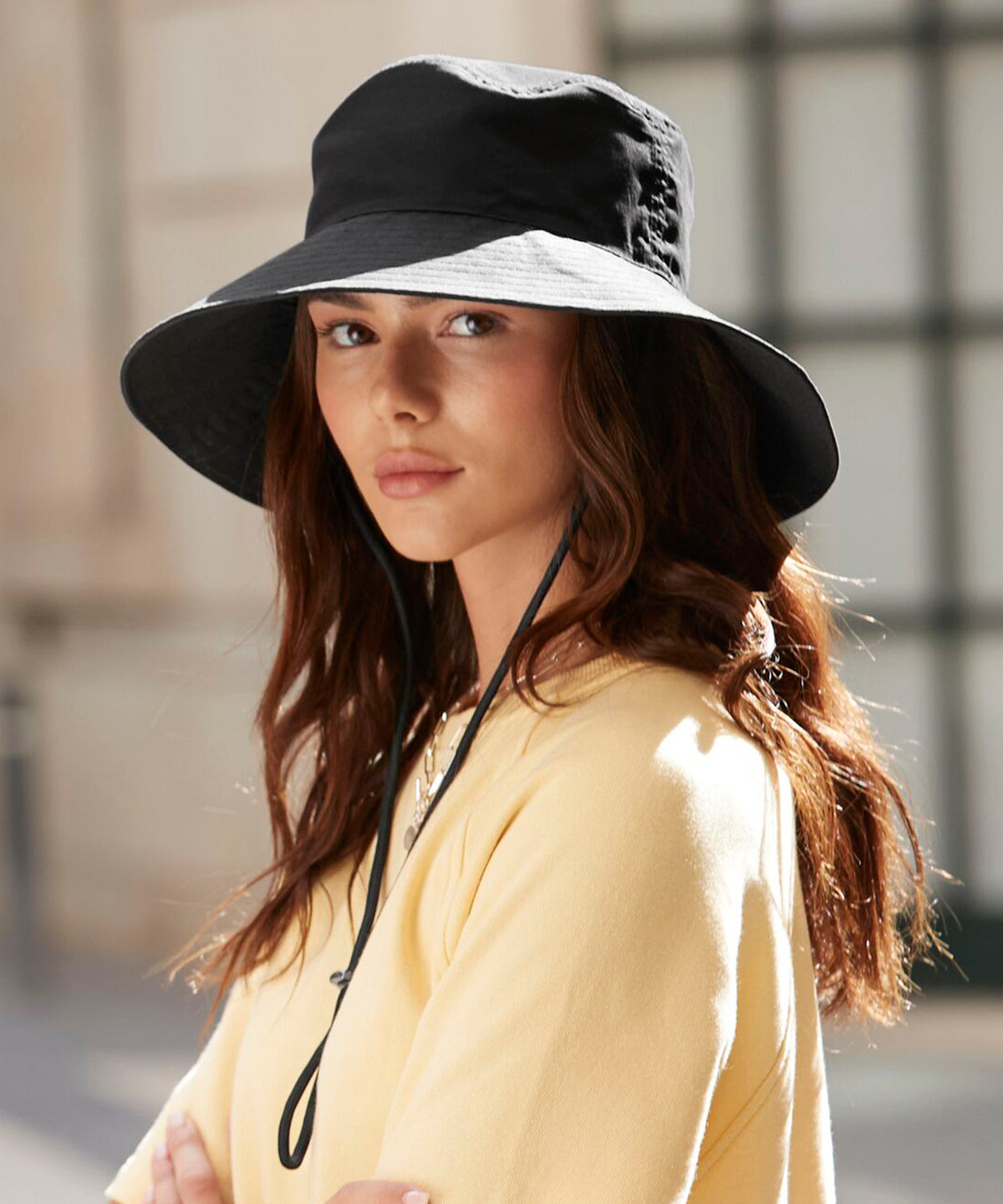 Wide brim sun hat