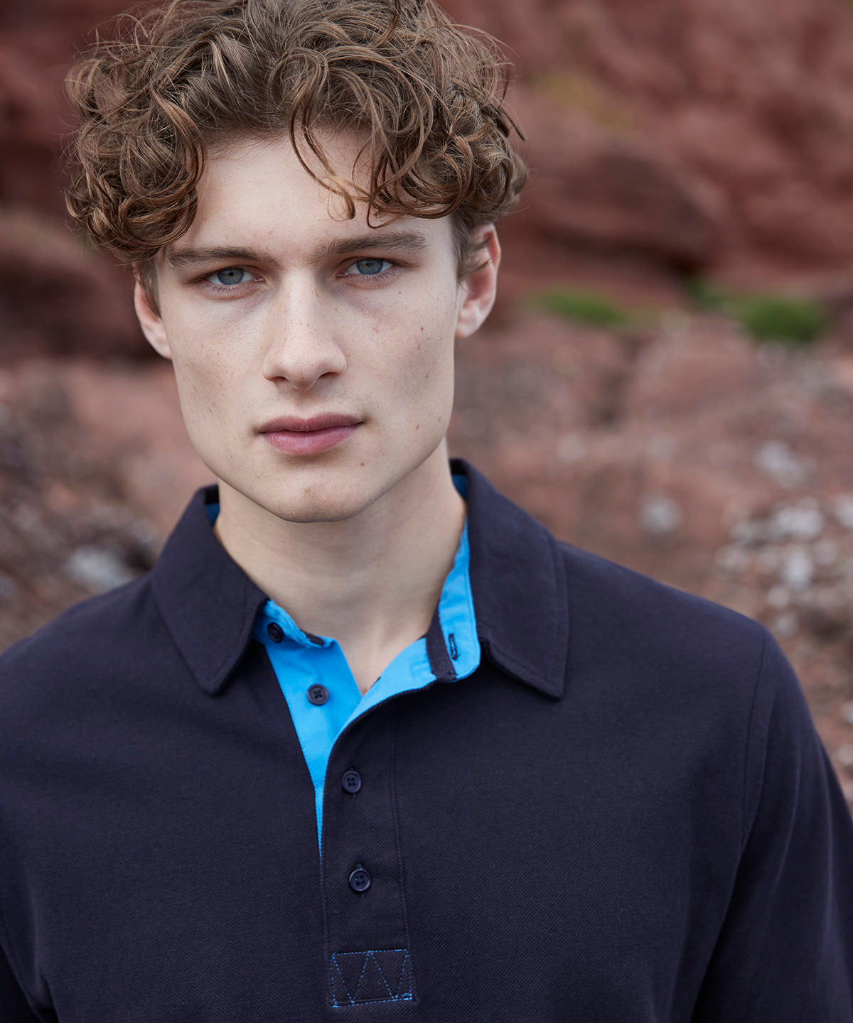 Contrast piqué polo shirt