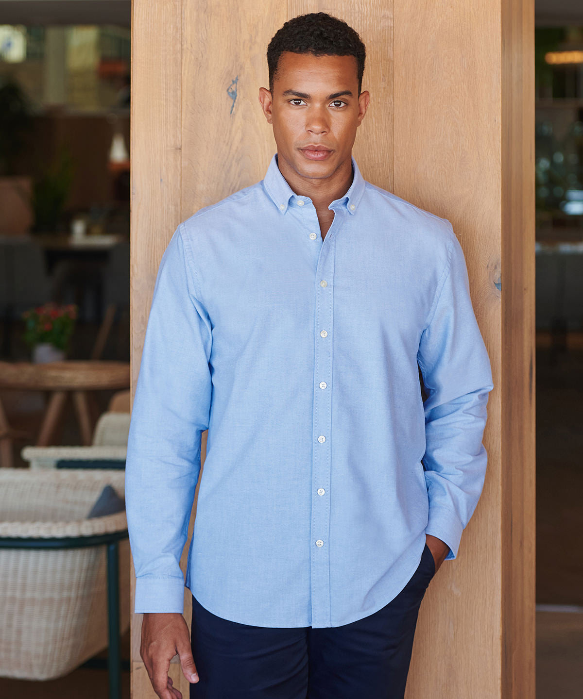 Modern long sleeve Oxford shirt