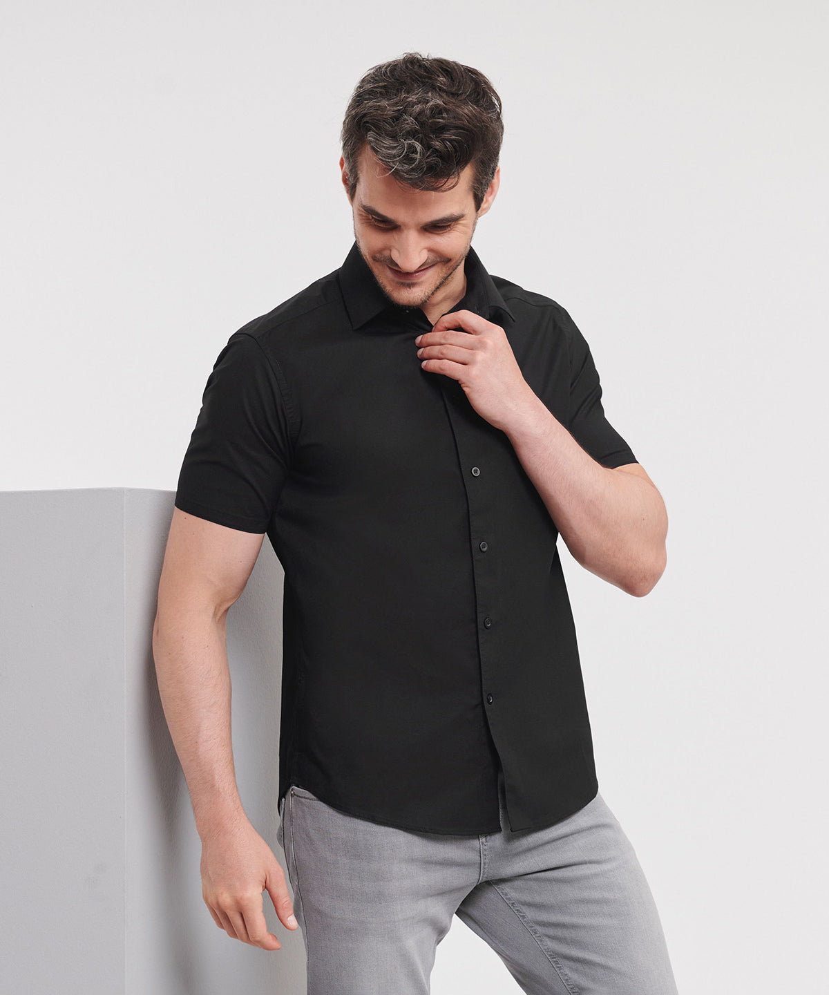 Short sleeve easycare fitted shirt