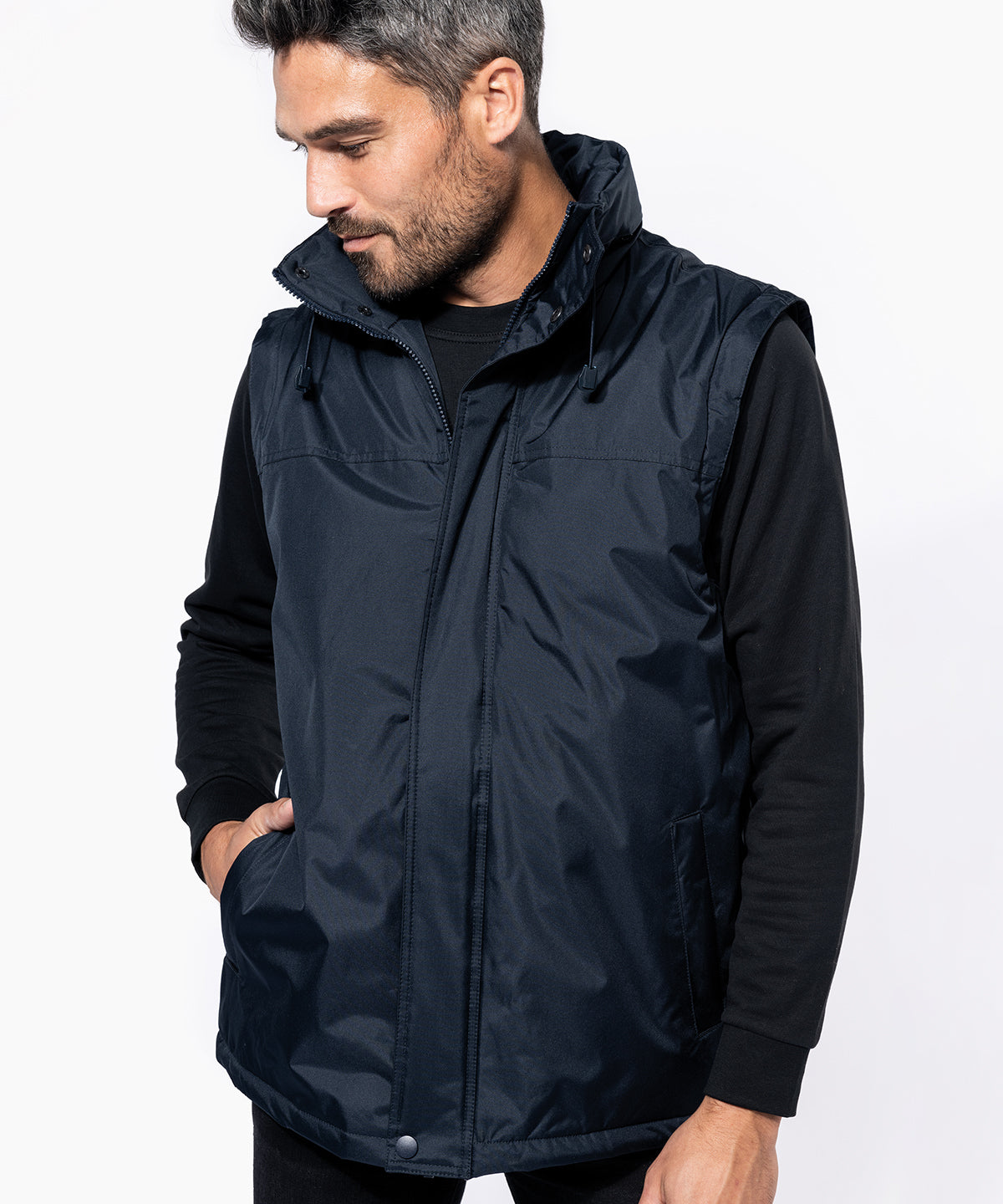 Detachable-sleeved blouson jacket