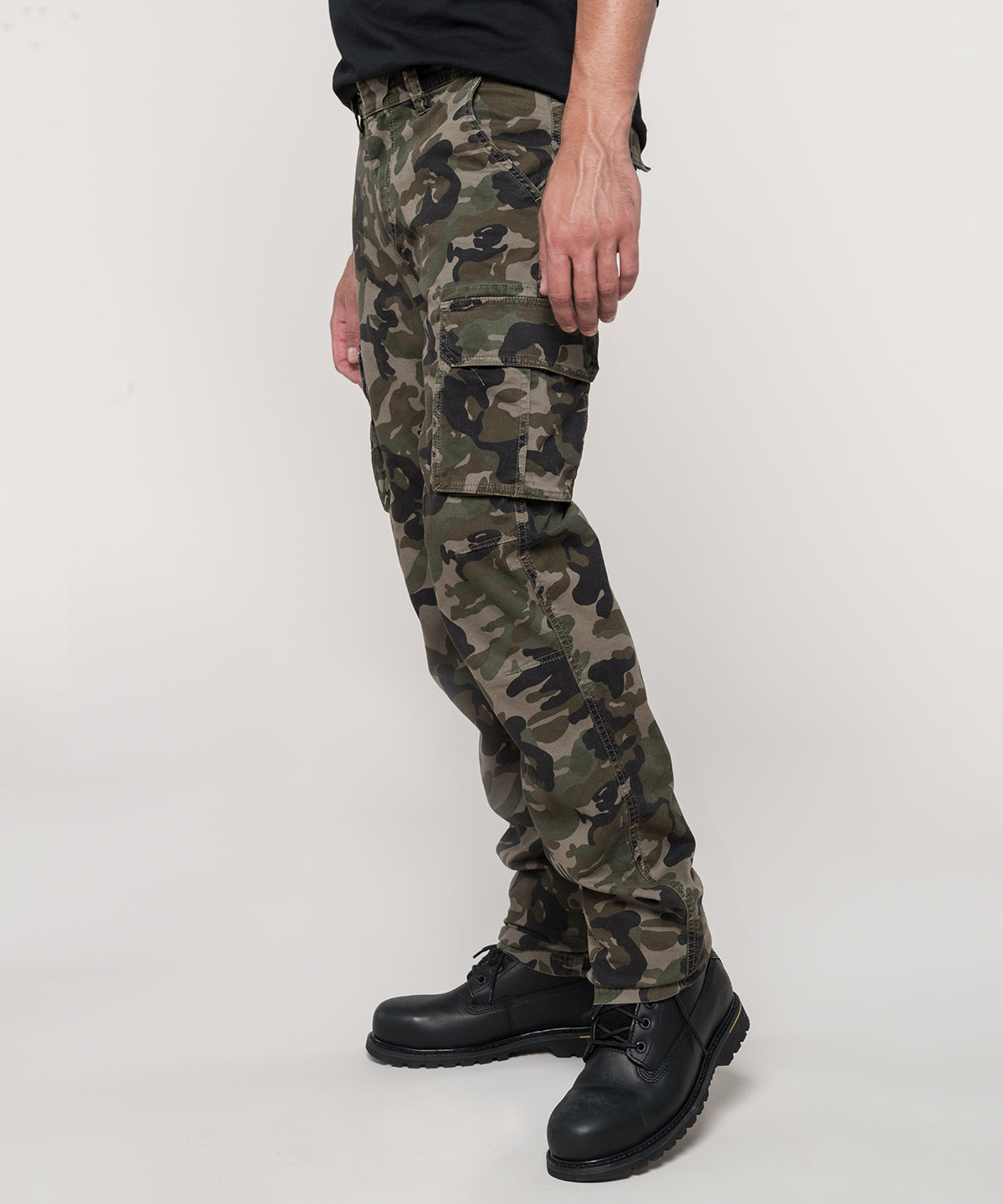Men's multipocket trousers