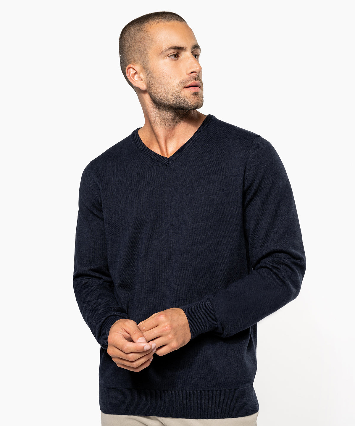 Men's V-neck jumper