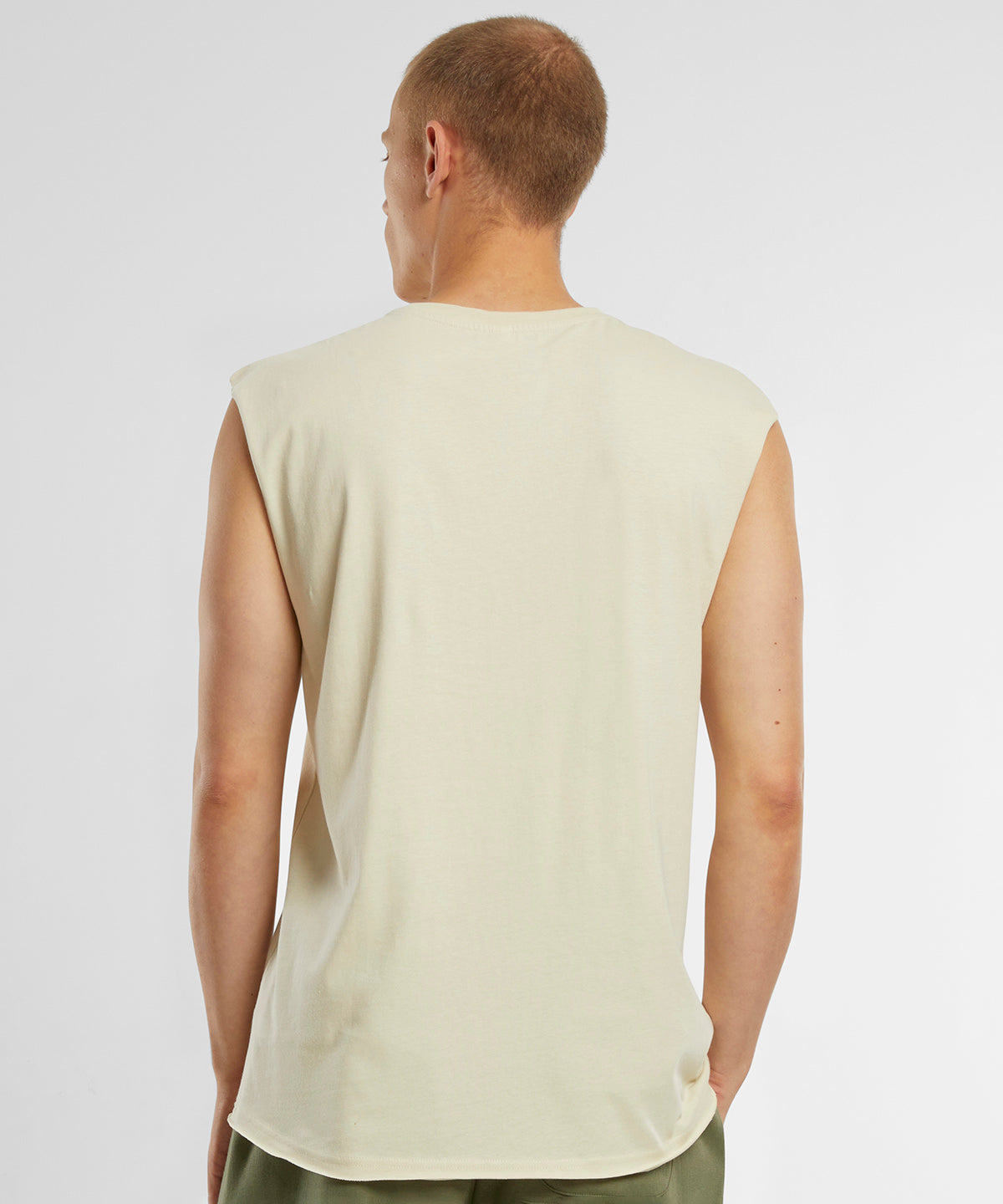 Sleeveless tee