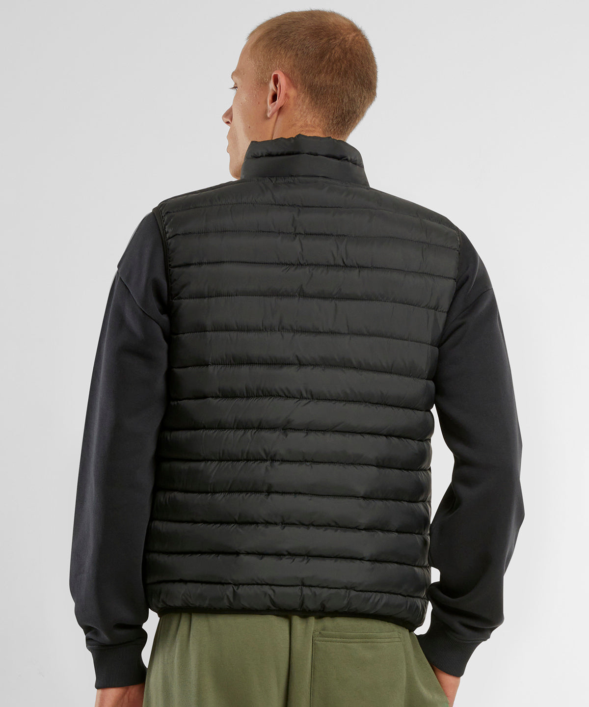 Light puffer vest