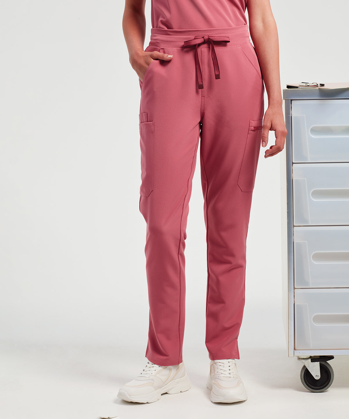 Women’s 'Relentless' Onna-stretch cargo pants