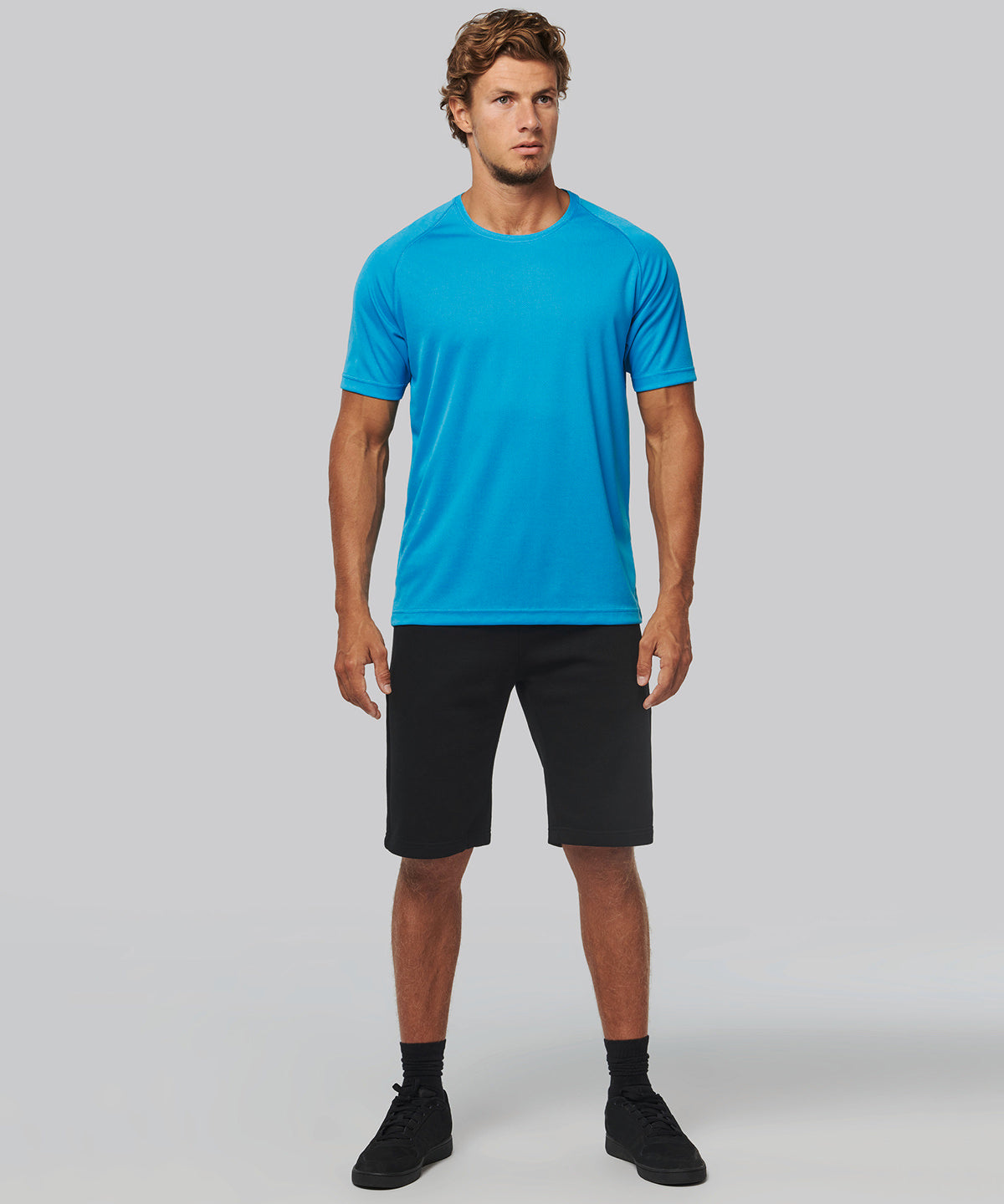 Men's short-sleeved sports T-shirt