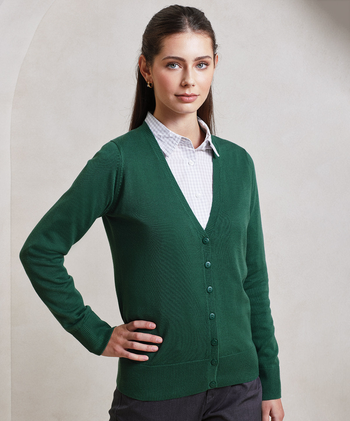 Women's button-through knitted cardigan