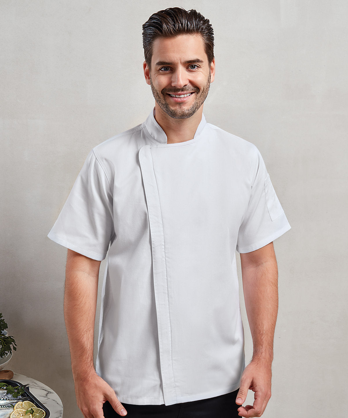 Chef's zip-close short sleeve jacket