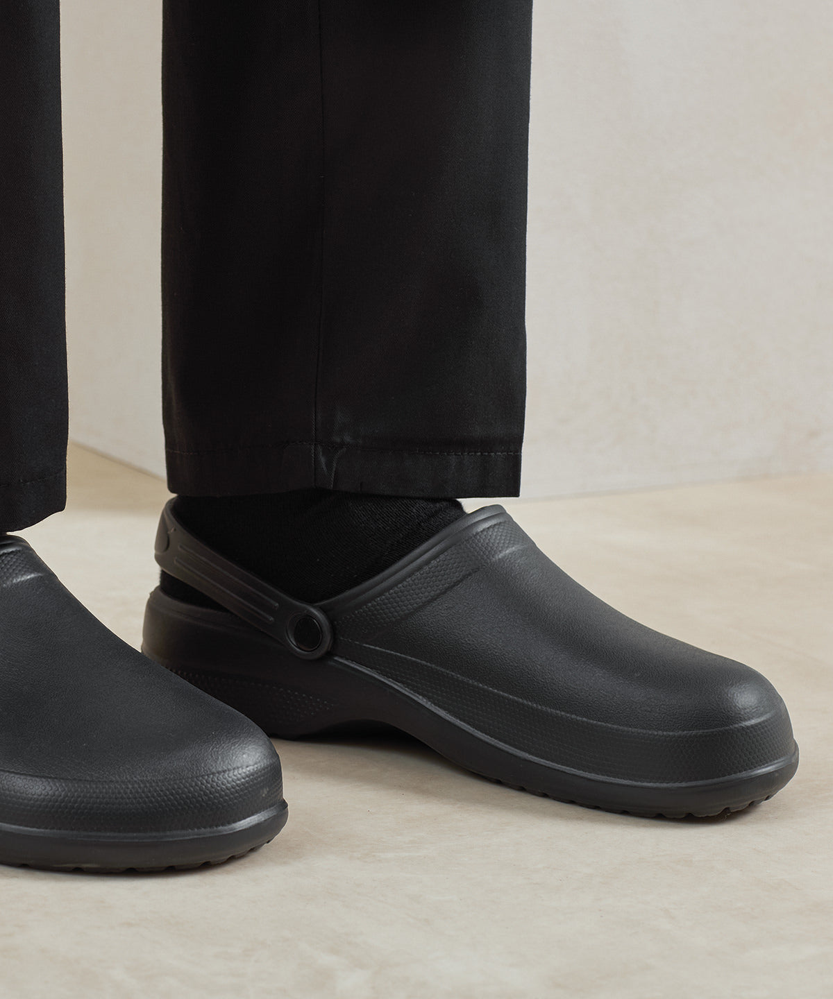 Chef’s non-slip ‘Anchor’ clogs