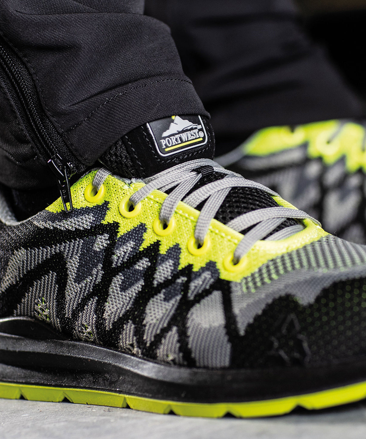 Portwest Composite lite ECO safety trainers (FC08)