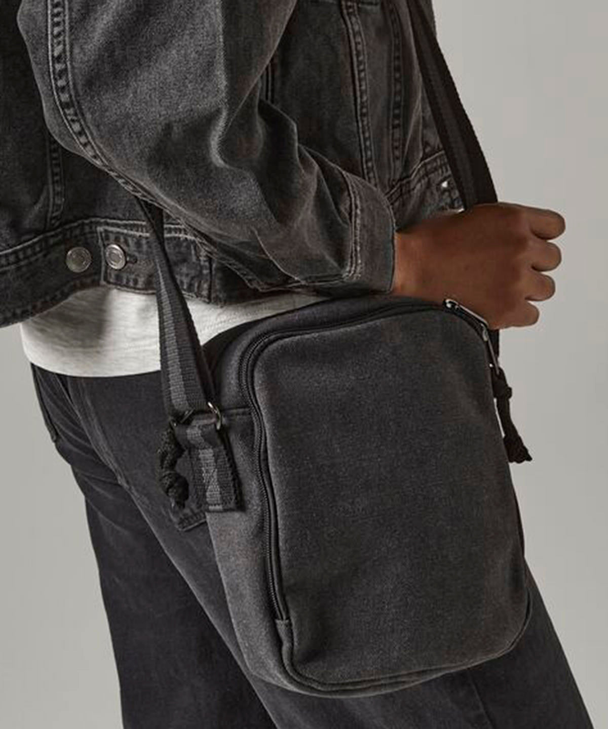 Vintage canvas mini reporter