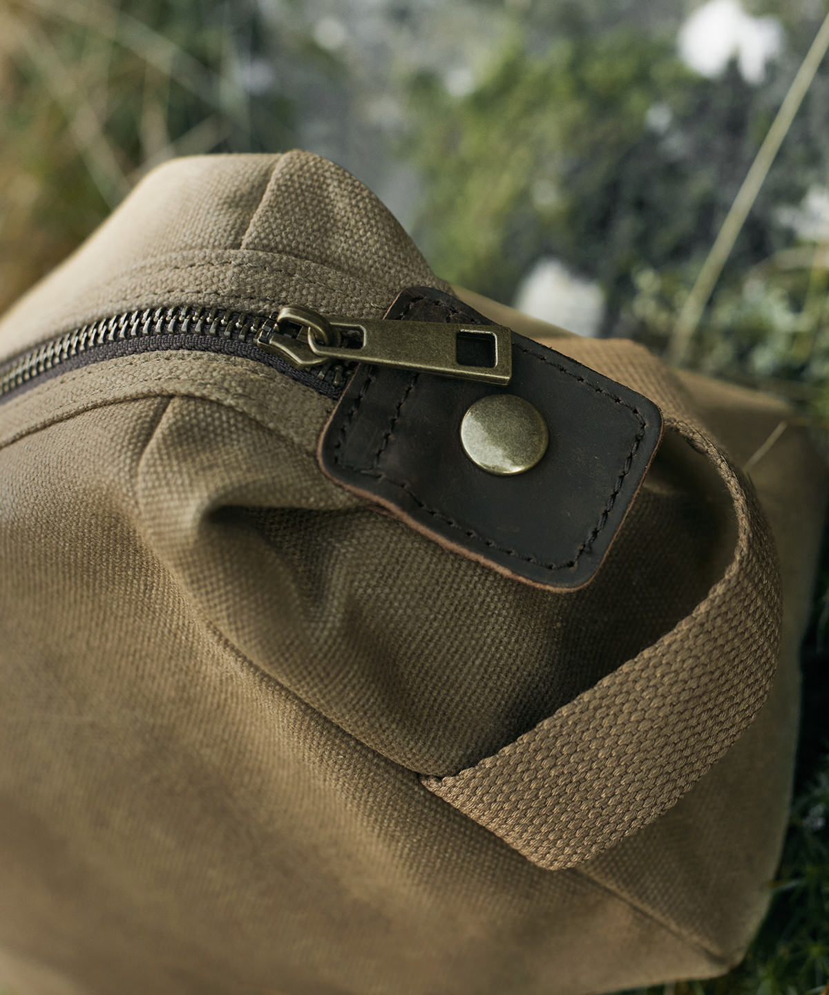 Heritage waxed canvas wash bag
