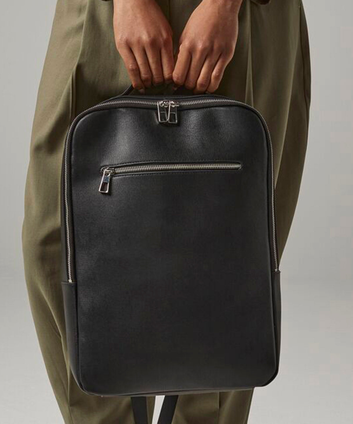 Tailored luxe PU backpack