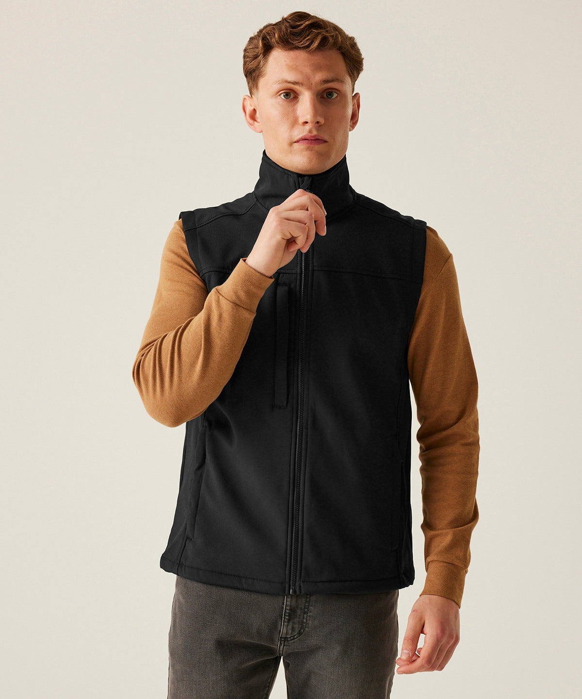 Flux softshell bodywarmer