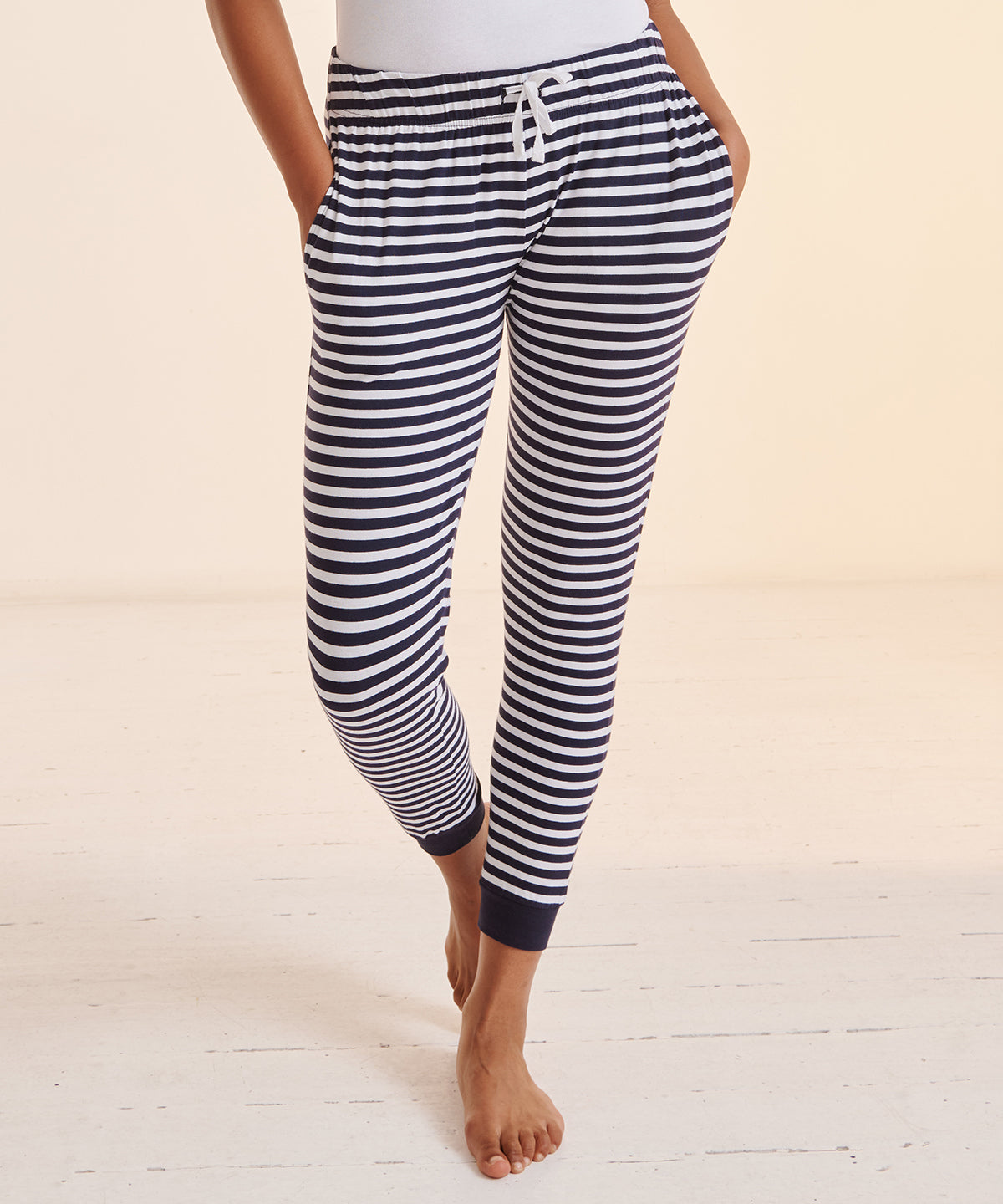 Women's cuffed lounge pants