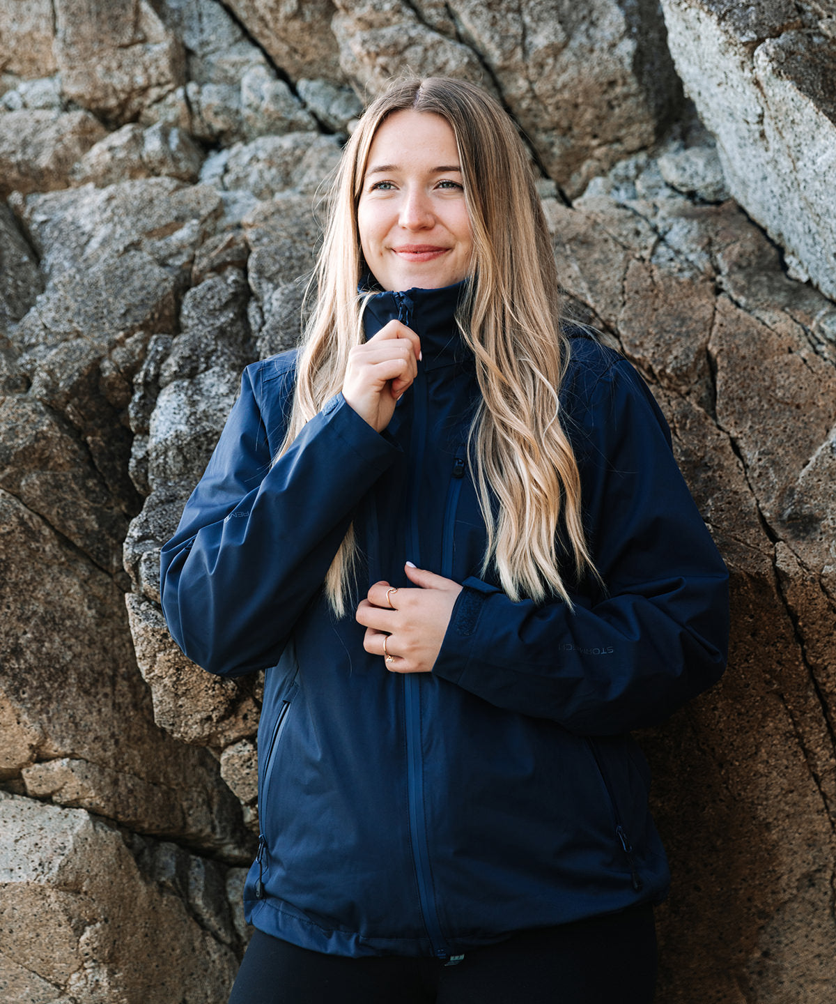 Women’s Scirocco lightweight shell