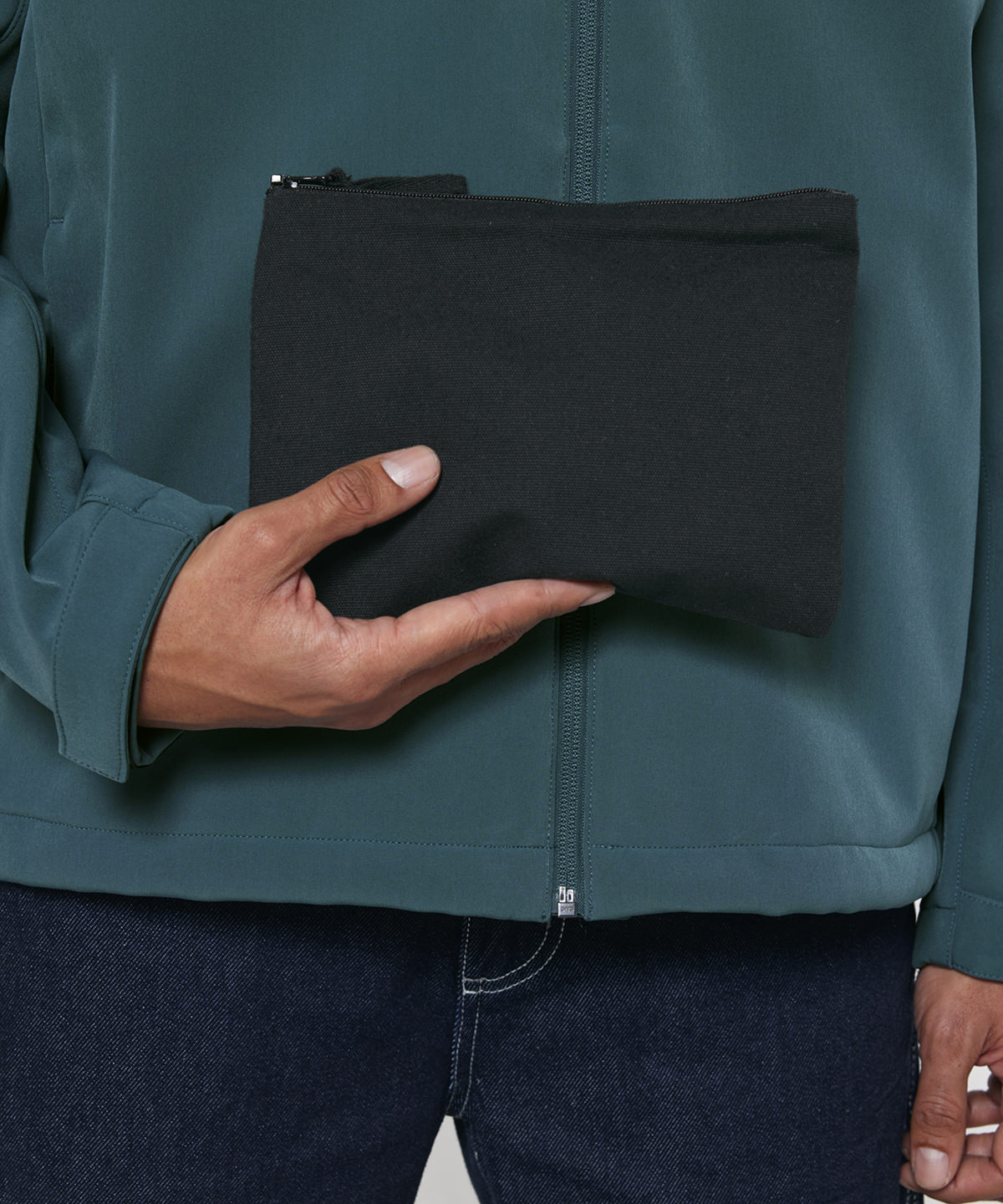 Woven pencil case (STAU764)