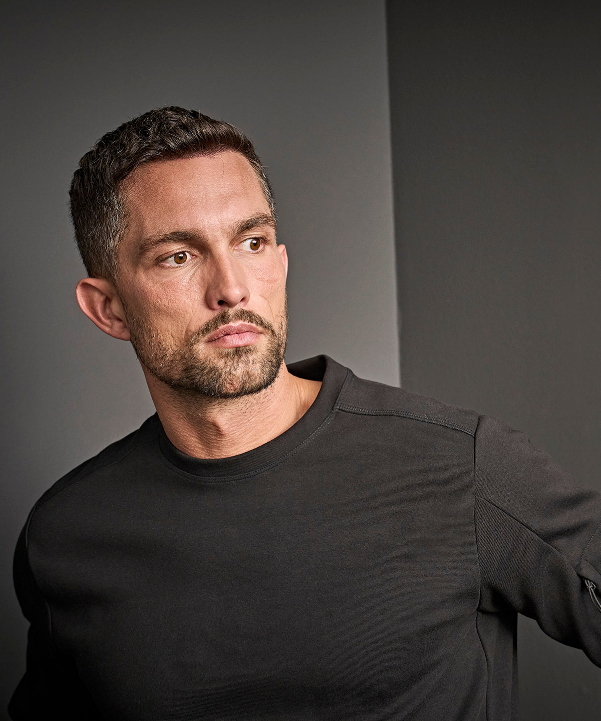 Athletic crew neck sweatshirt (5700)