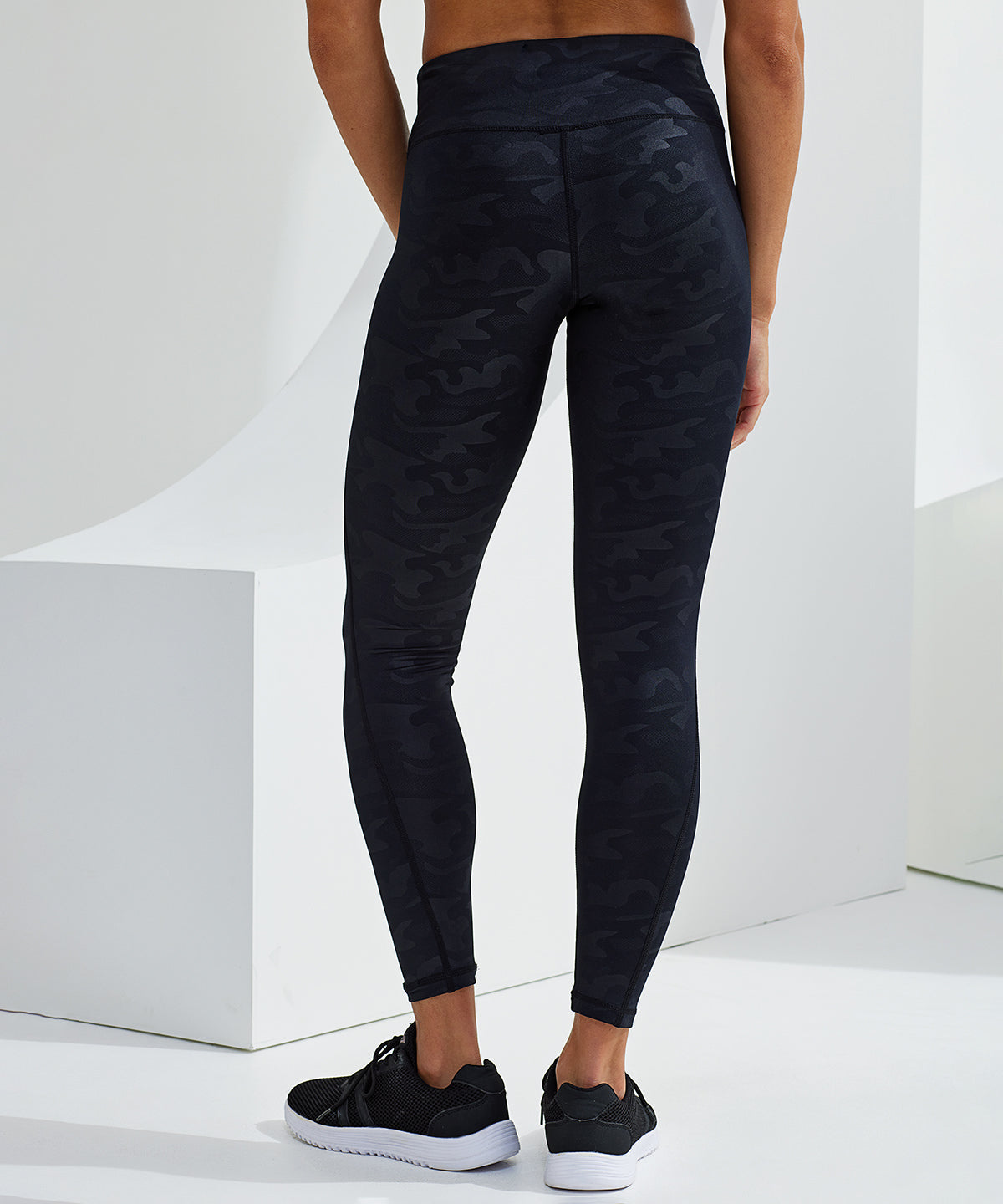 Women's TriDri® performance camo leggings full-length