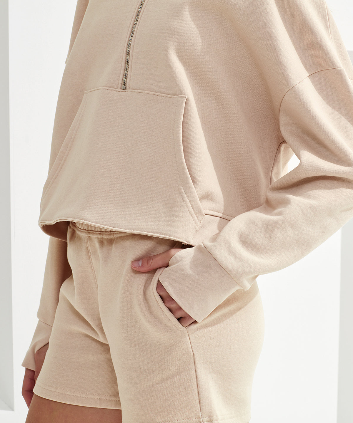 Women's TriDri® jogger shorts