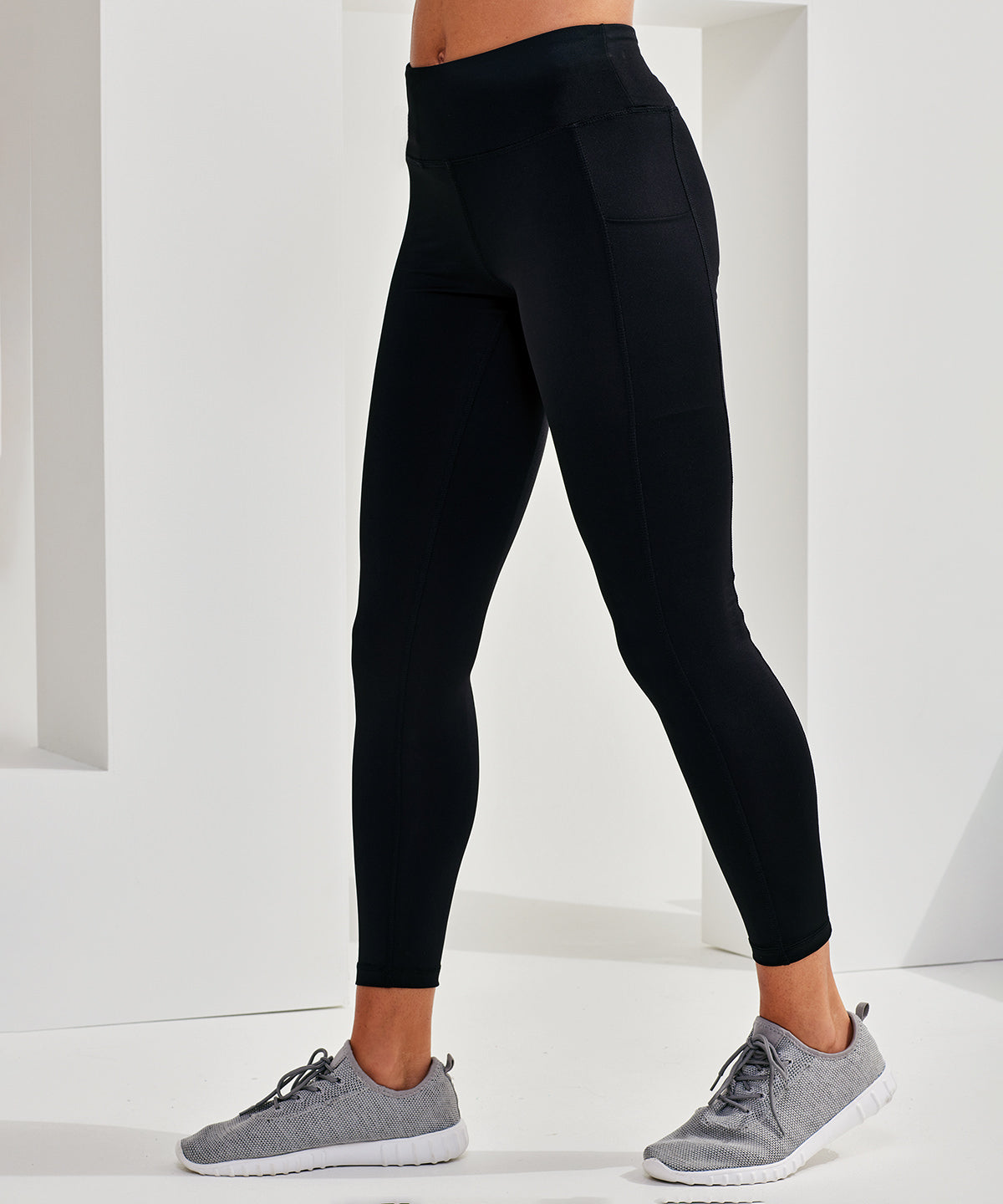 Women’s TriDri® performance leggings with pockets