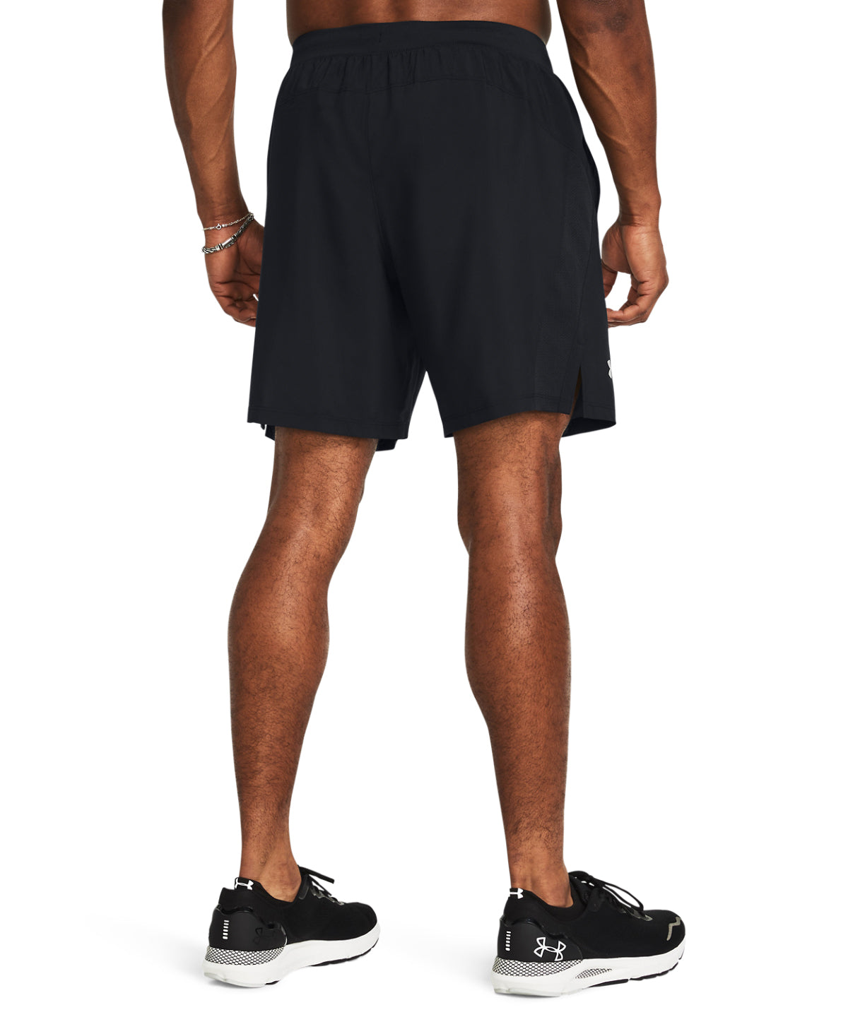 UA Launch 7" shorts