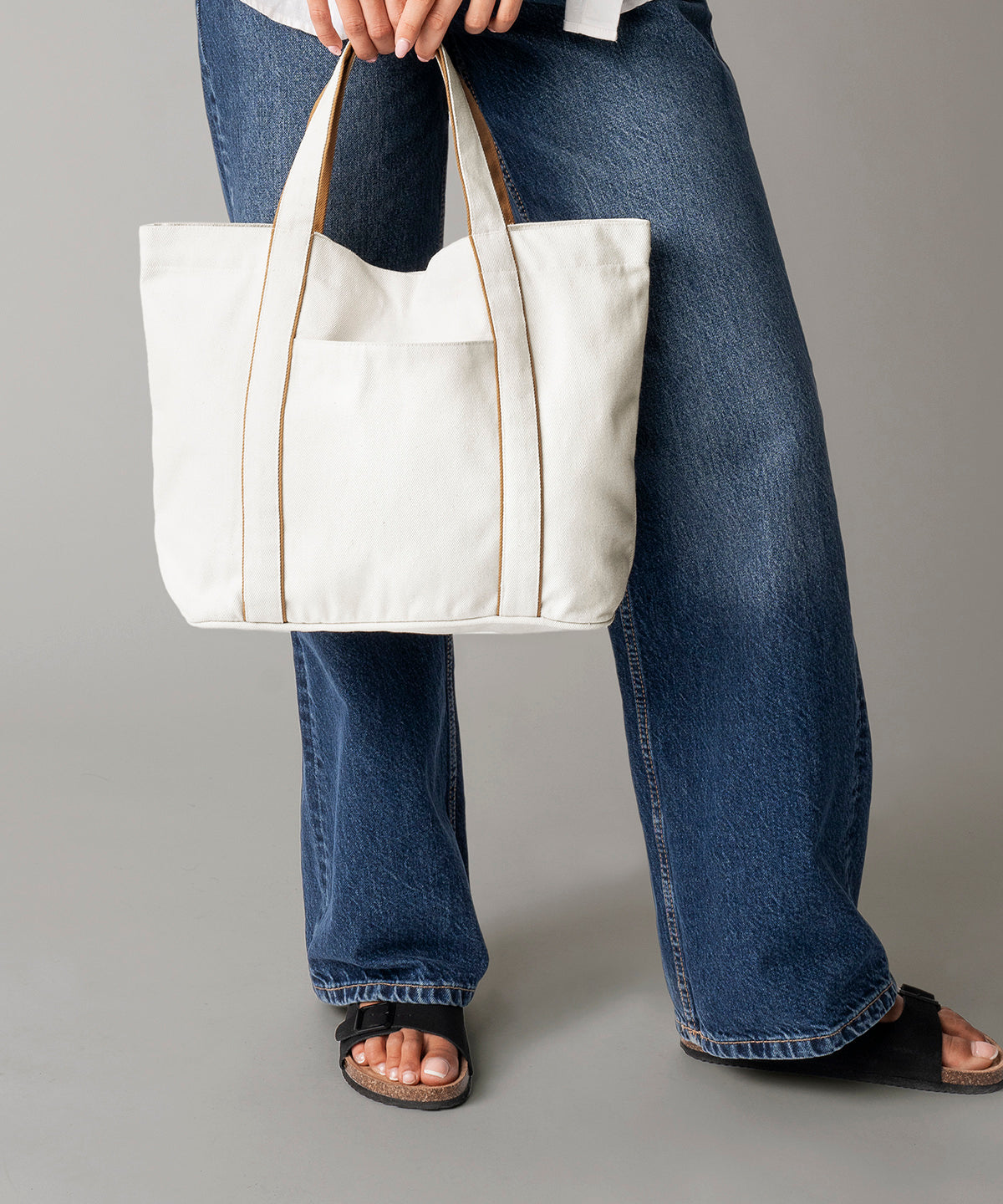 Courtside medium tote