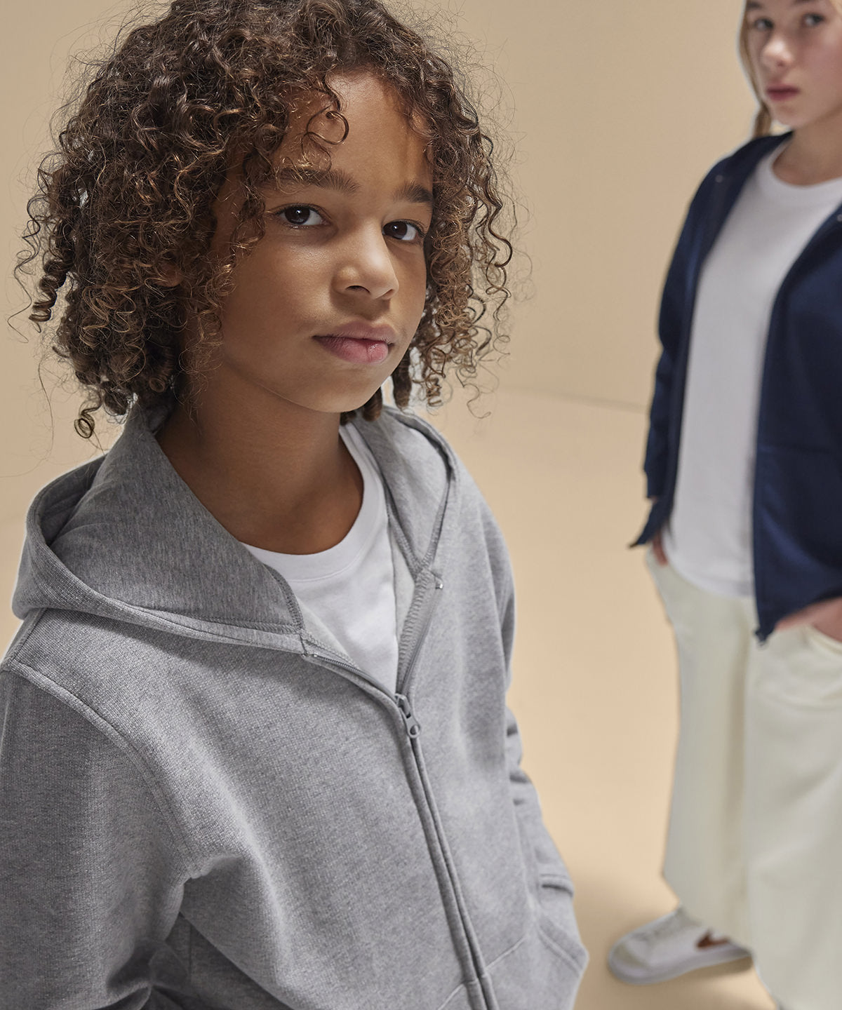 B&C ID.334 zip hoodie /kids