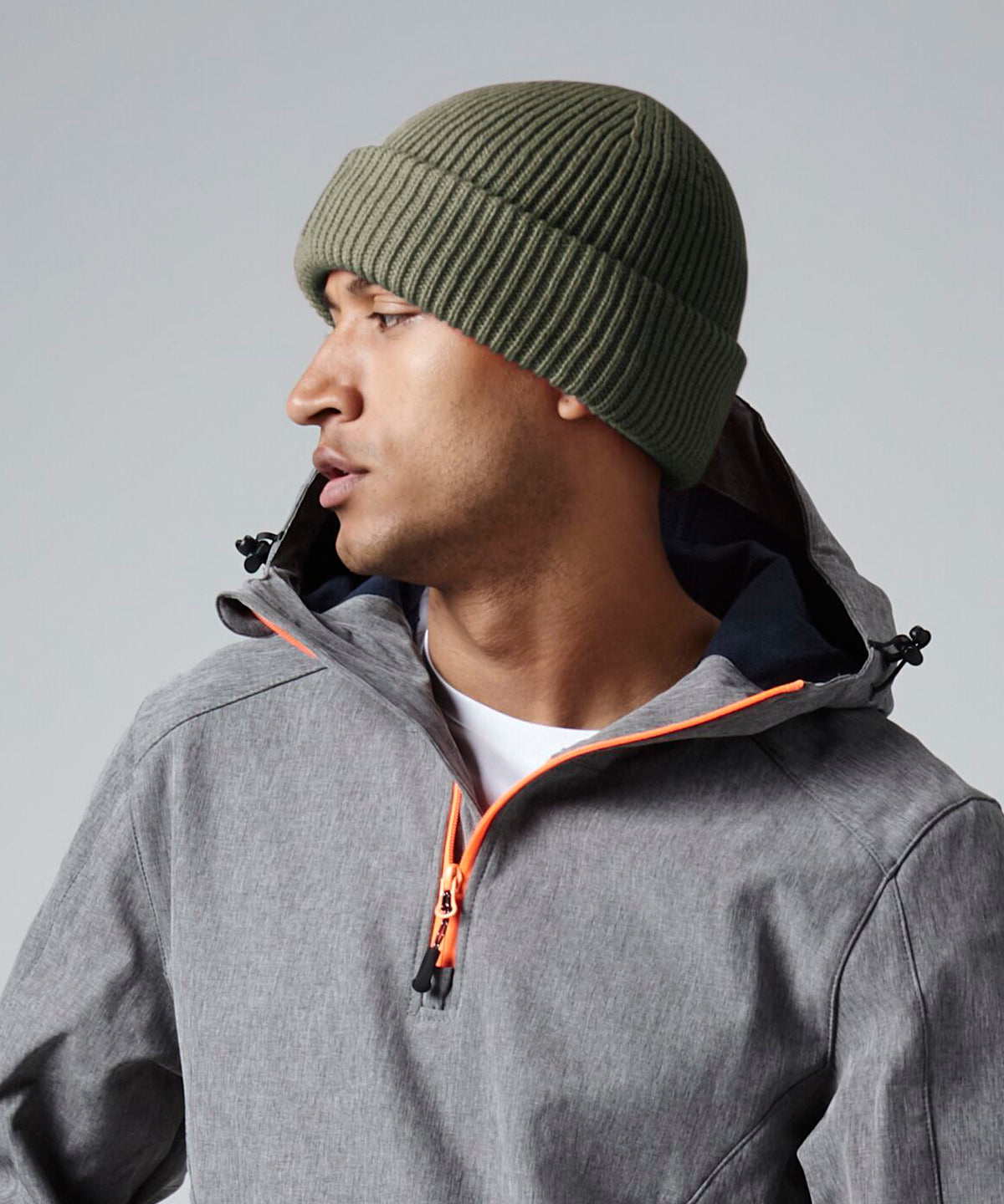 Wind-resistant breathable elements beanie