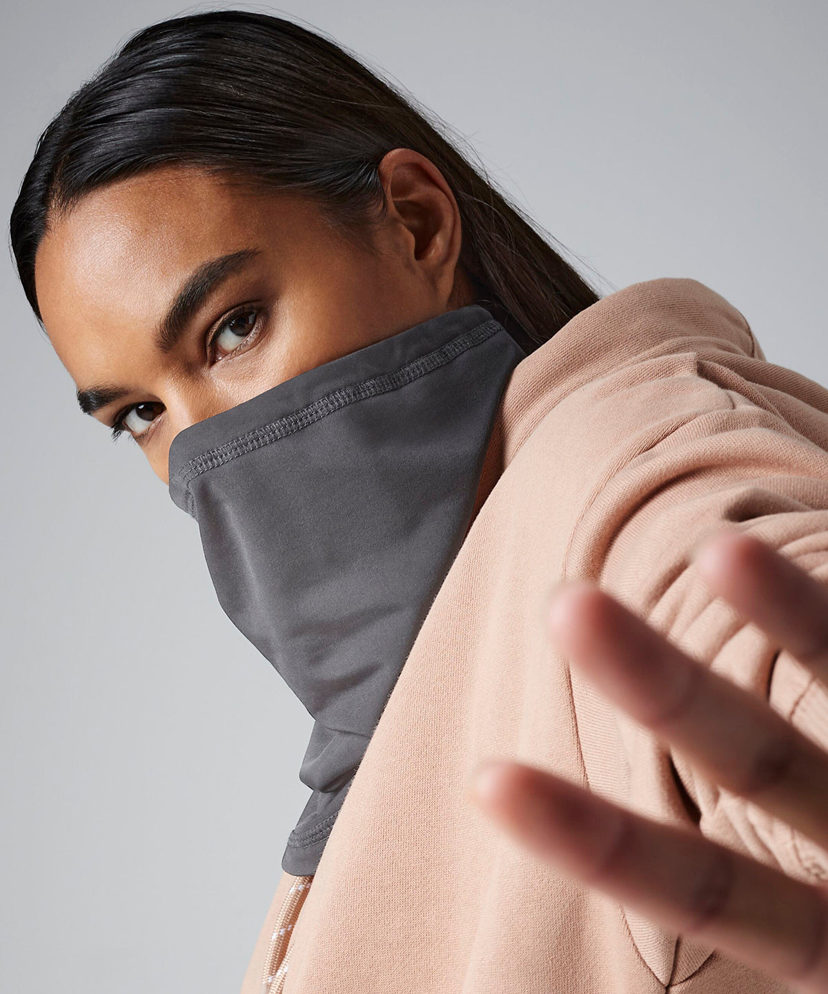 Softshell sports tech neck warmer