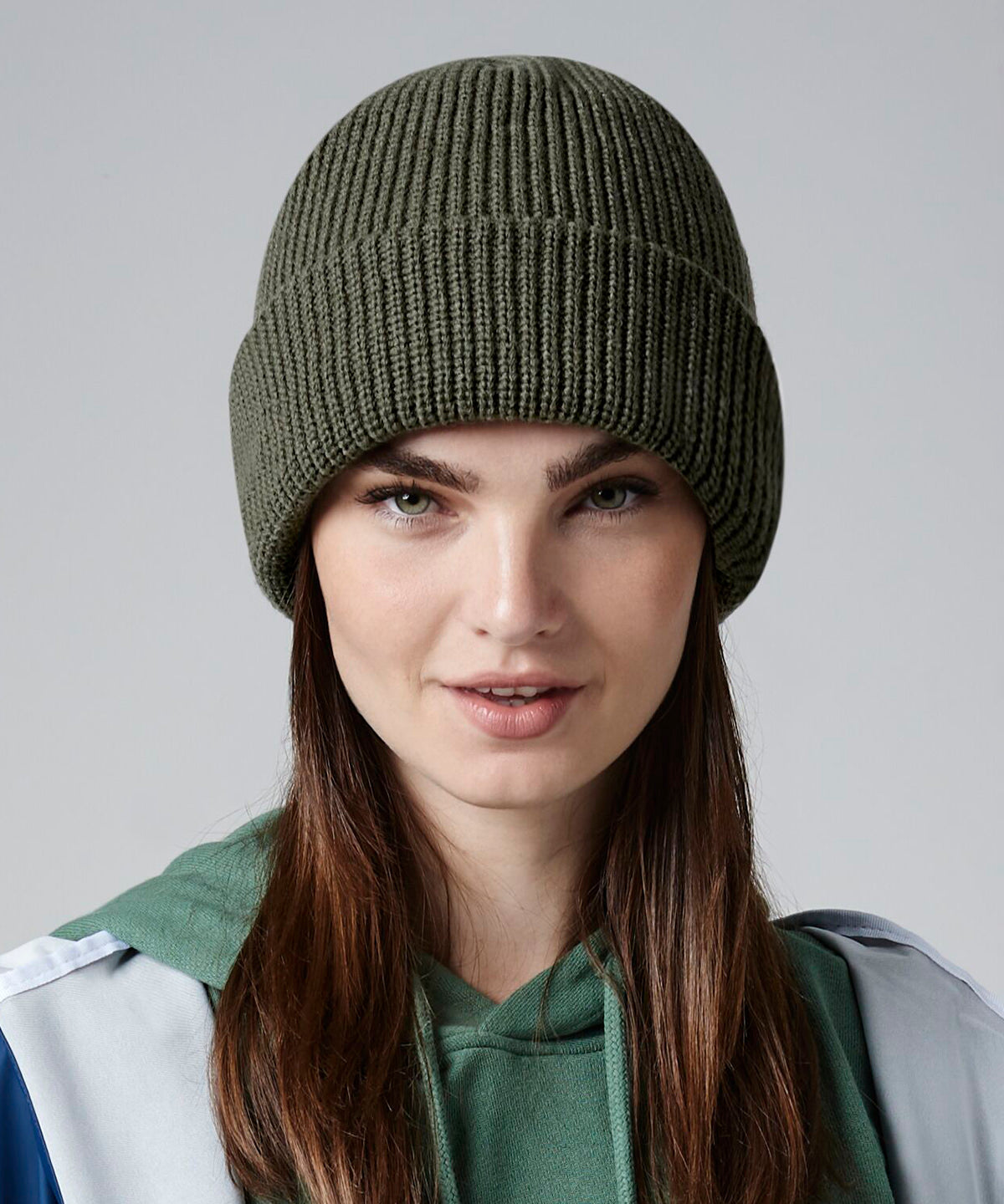 Water-repellent thermal elements beanie