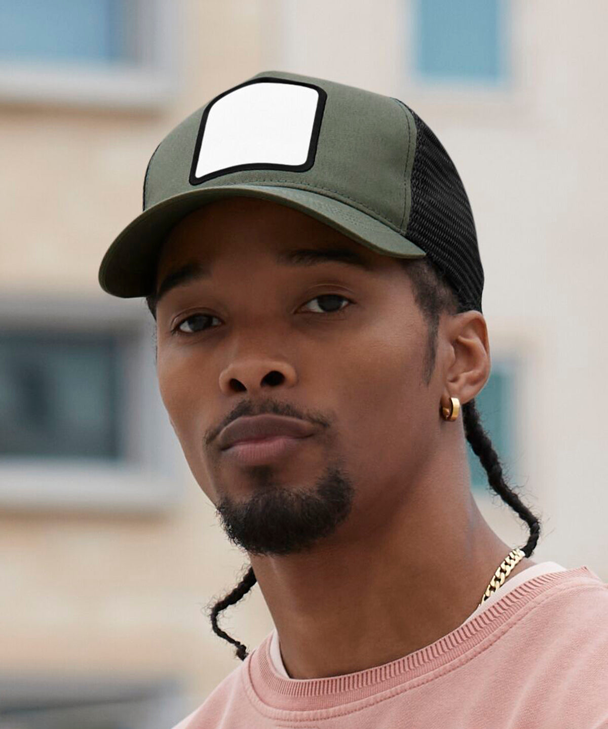 Appliqué patch 5-panel trucker