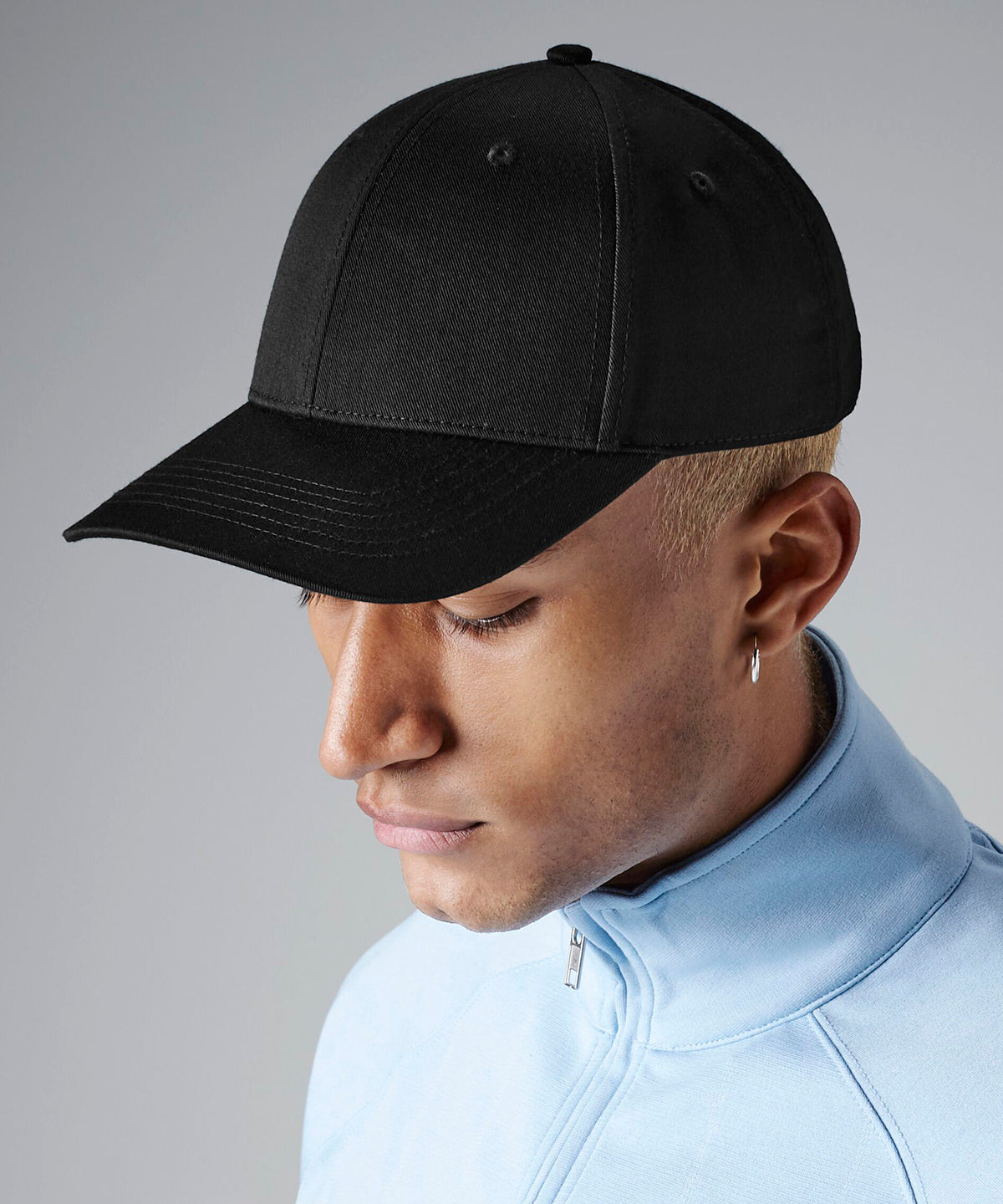 Urbanwear 6-panel snapback