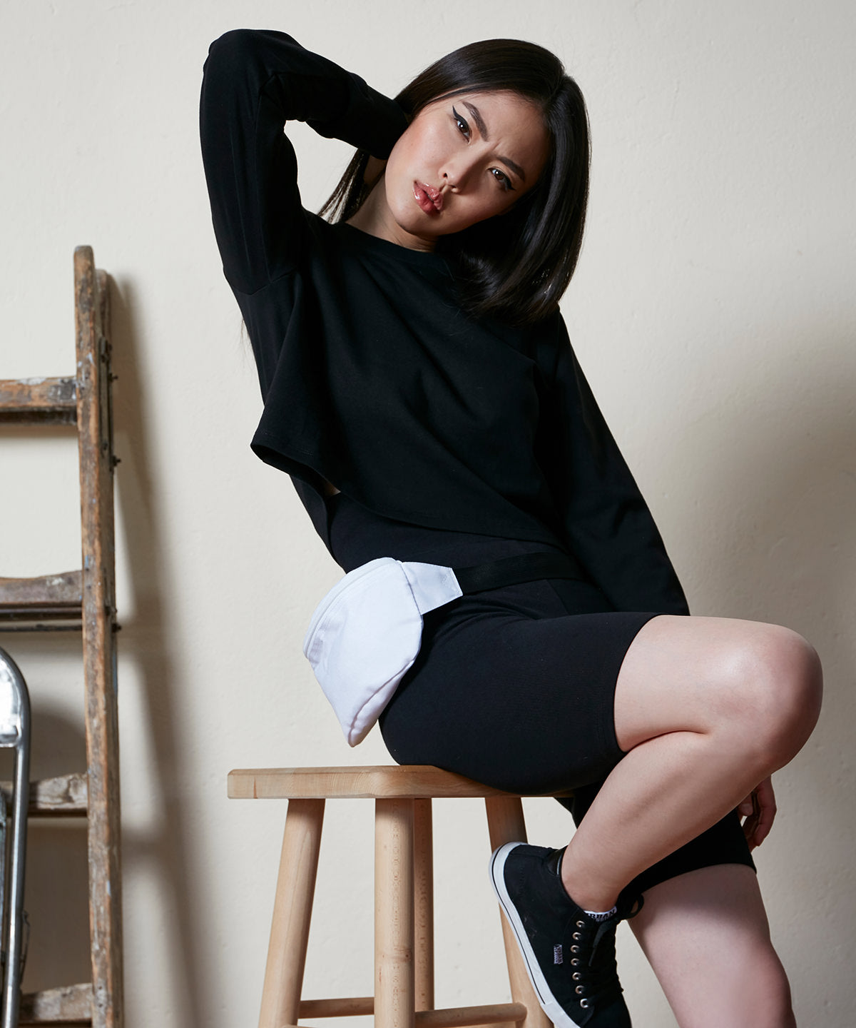 Women’s terry cropped crew