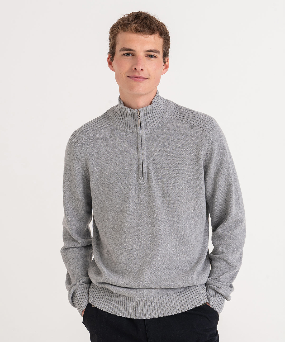 Wakhan ¼ regen zip knit sweater