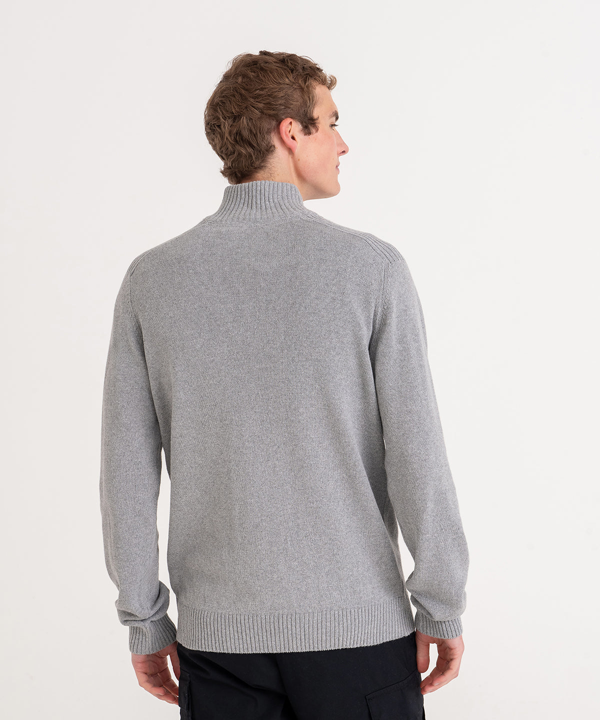 Wakhan ¼ regen zip knit sweater