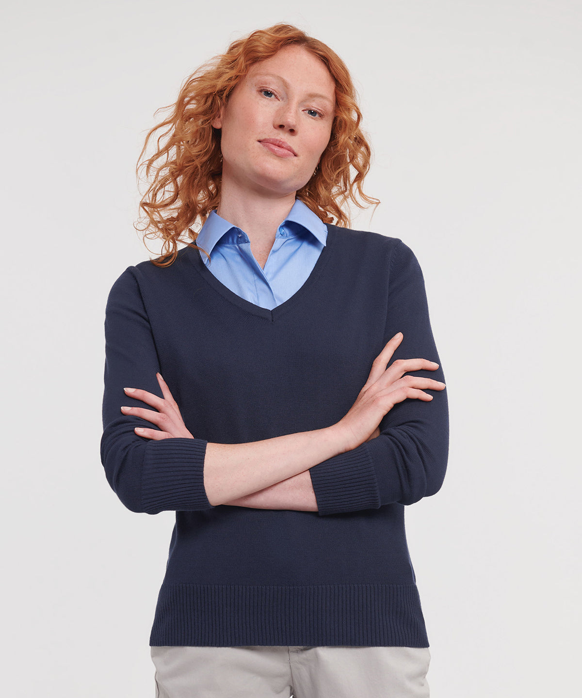 Women's v-neck knitted sweater