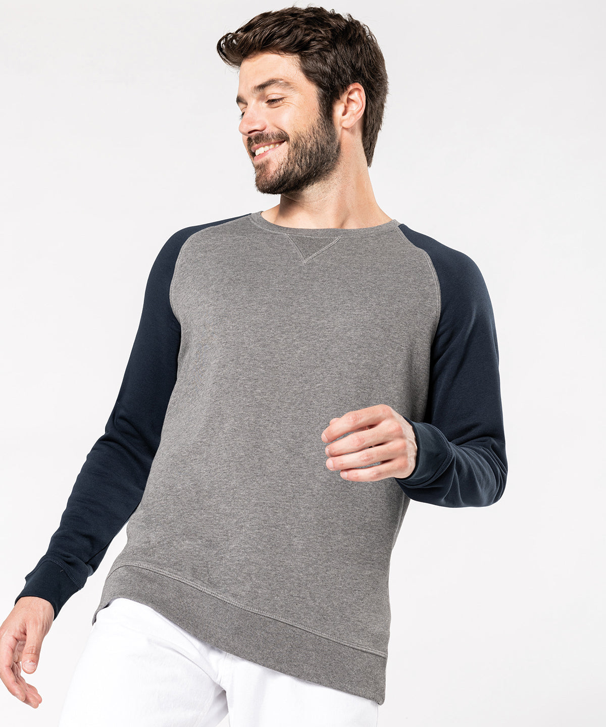 Men's two-tone organic crew neck raglan sleeve sweatshirt