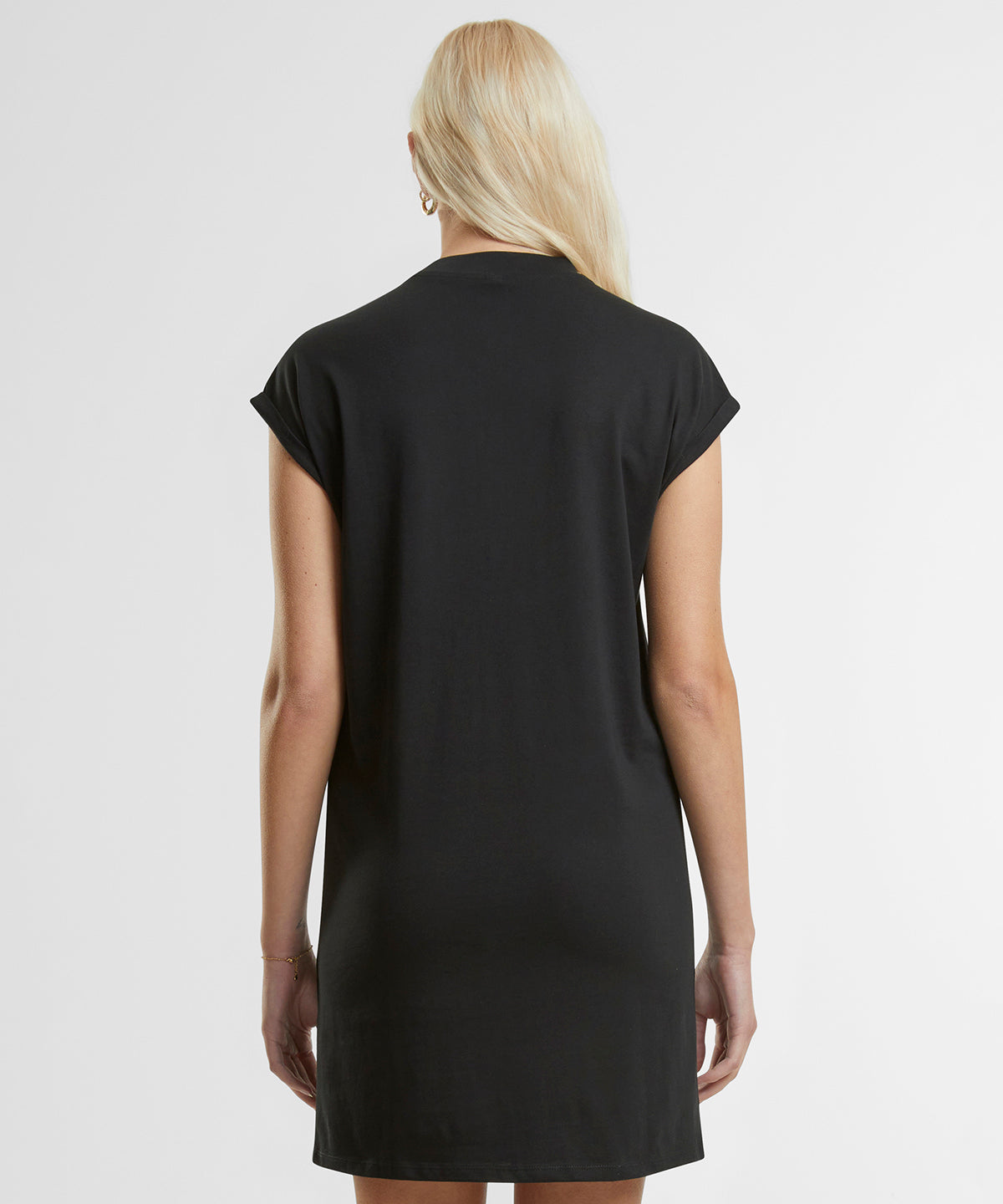 Women’s extended shoulder dress