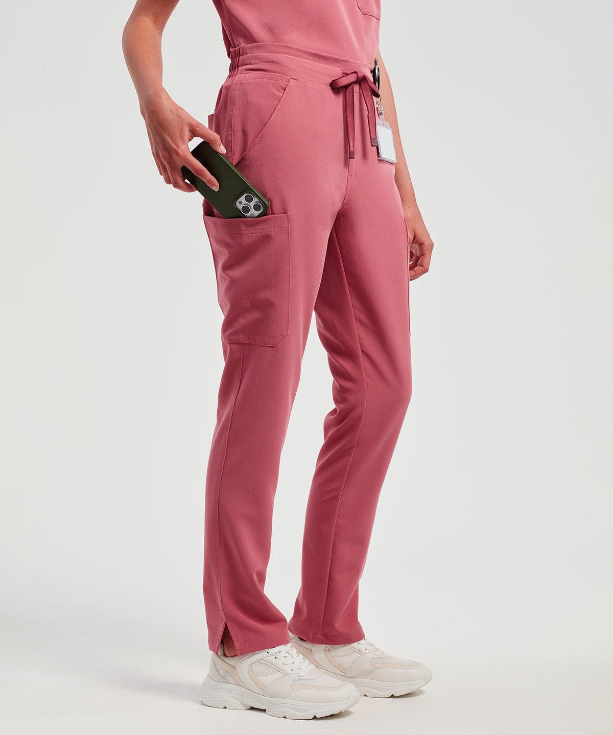 Women’s 'Relentless' Onna-stretch cargo pants