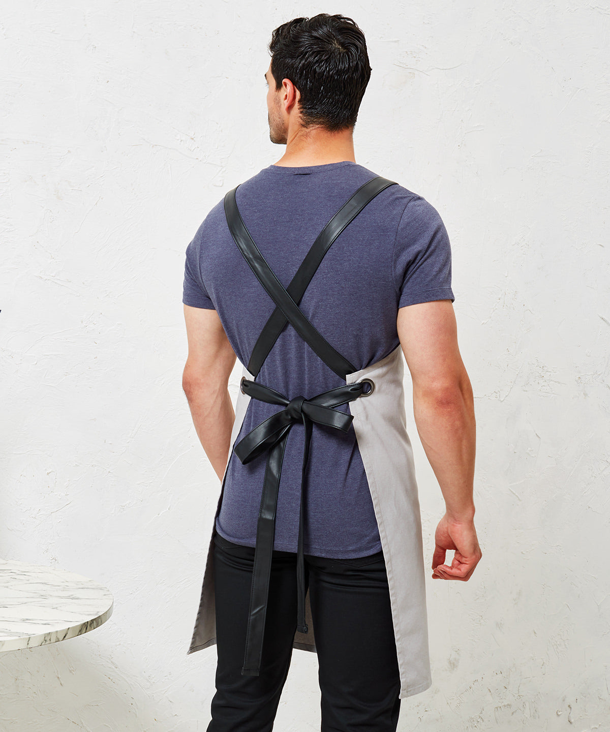 Cross back interchangeable apron straps
