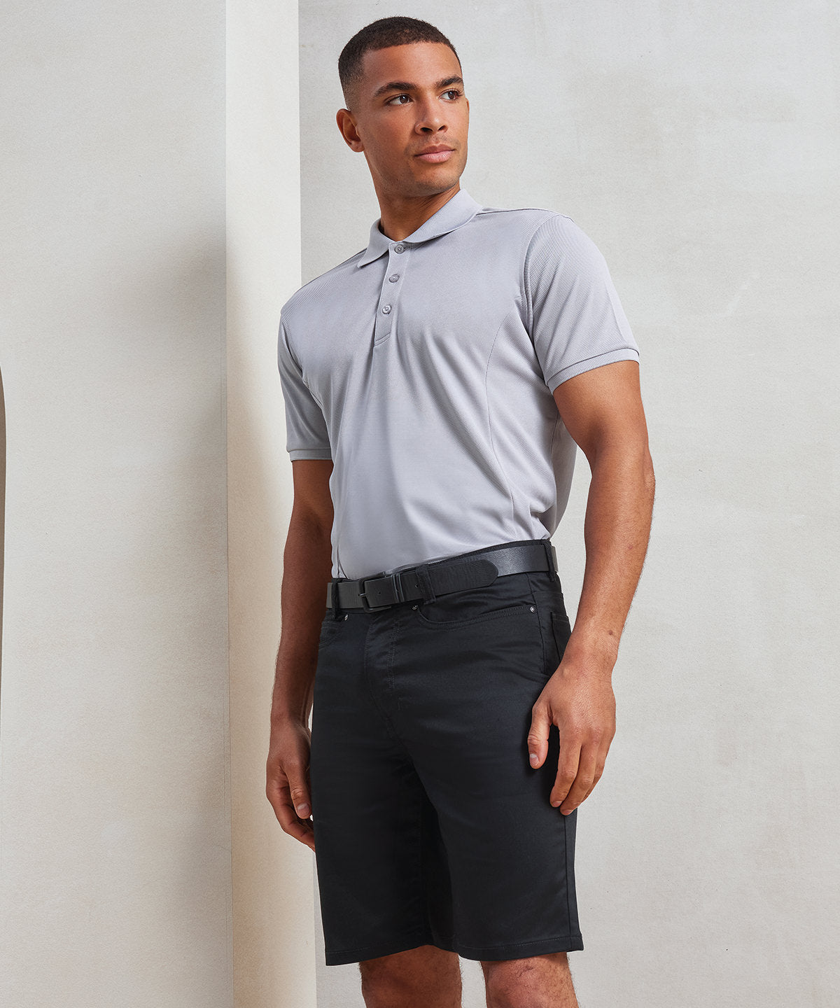 Performance chino shorts