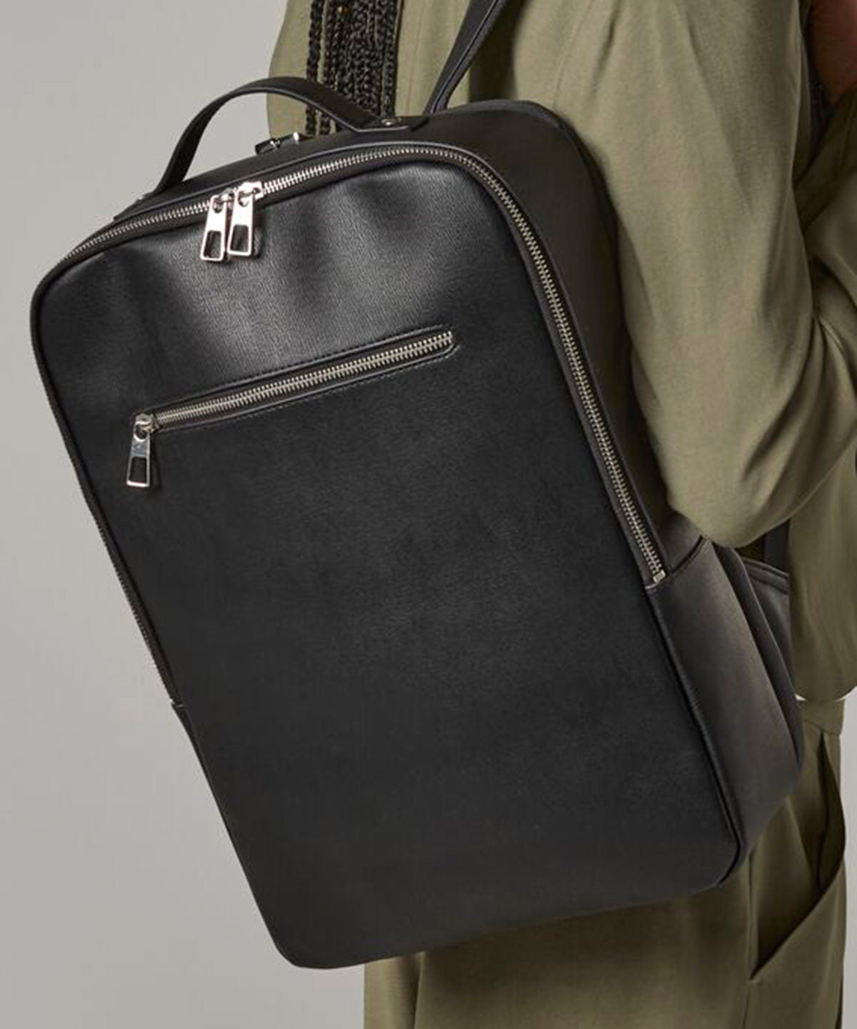 Tailored luxe PU backpack