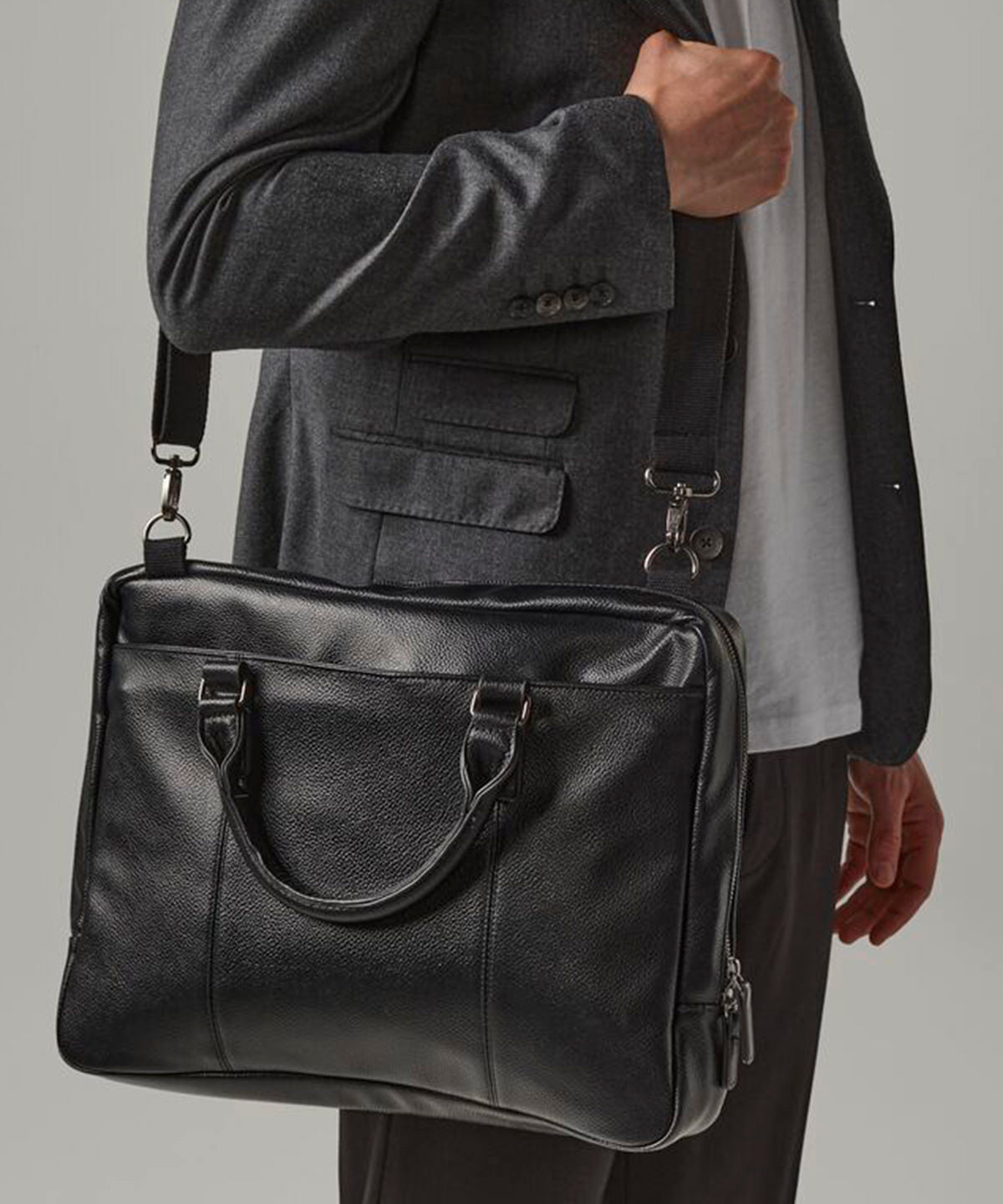 NuHide® slimline laptop brief