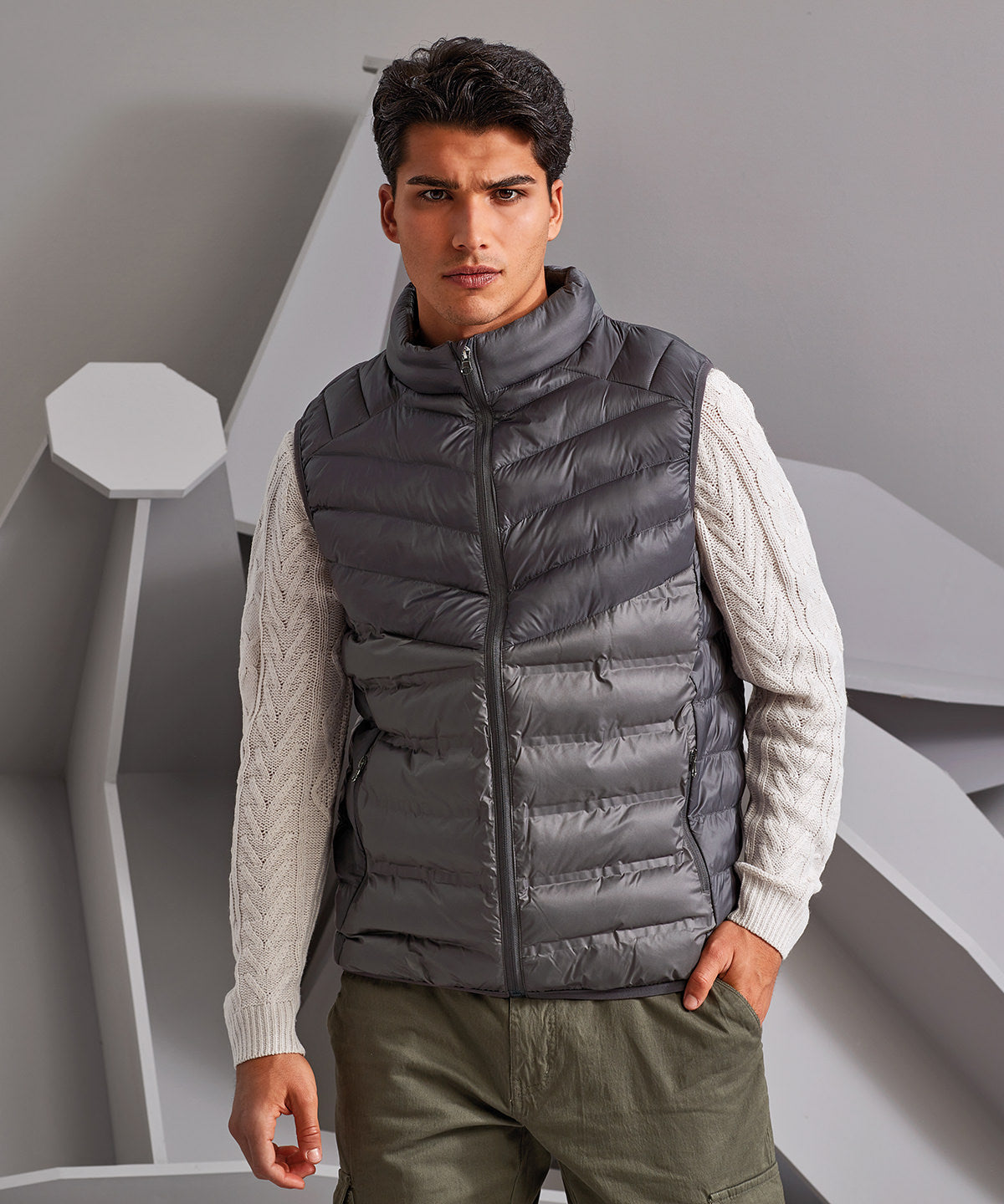Mantel moulded gilet