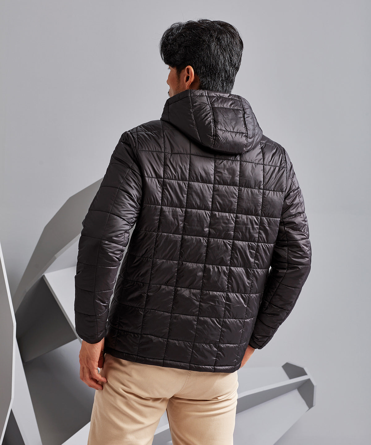 Box quilt hooded jacket