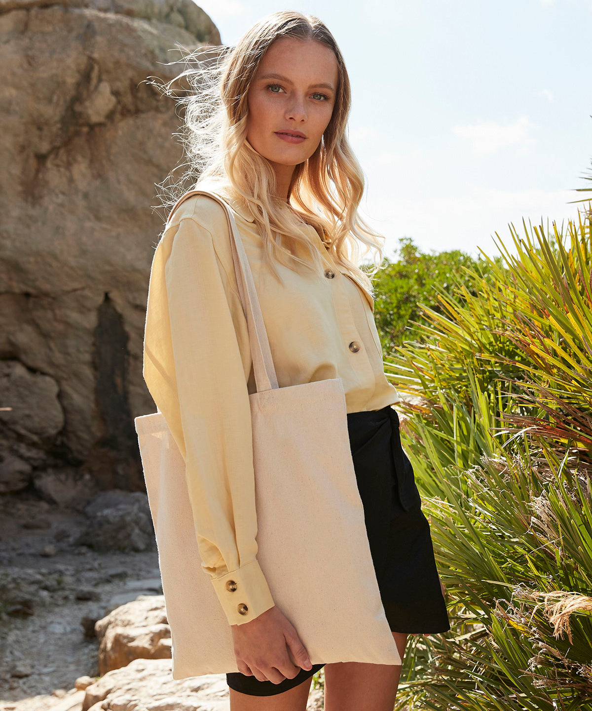 Revive recycled tote